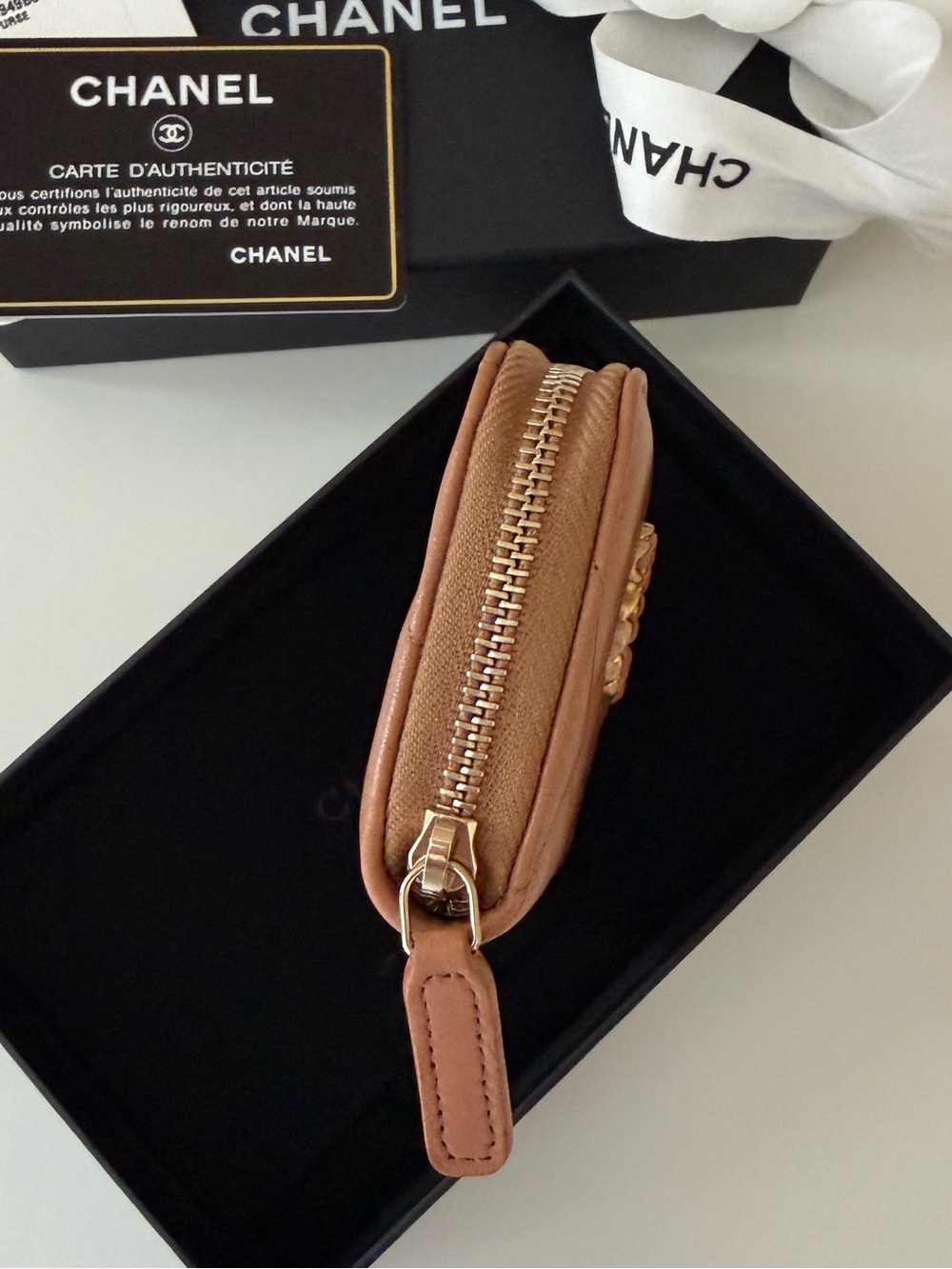 Chanel O-Coin Purse 21K Brown - Picture 8 of 13